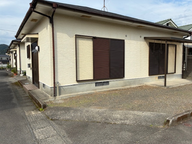 霧島市賃貸戸建　国分向花町　柳借家3号棟 　平成１4年築　３ＤＫ　5,3万円